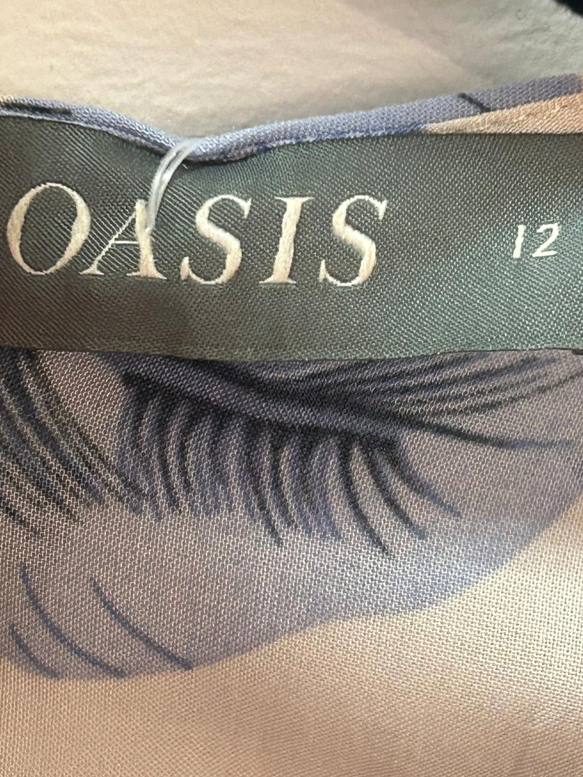 Oasis Floral Sleeveless Dress - Size -12 - Preloved