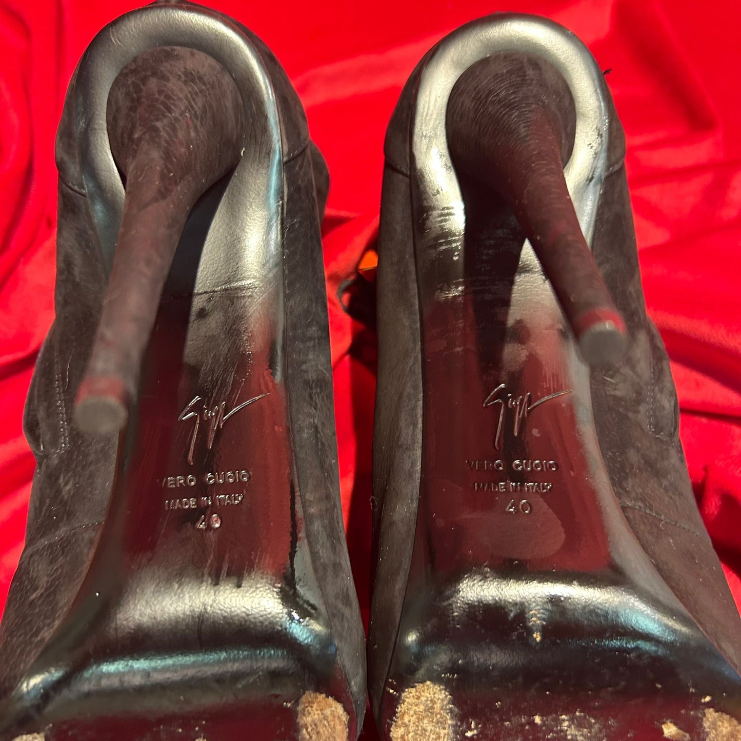 Giuseppe Zanotti Black Suede Heels With Gold Studs - Size UK 7 - Preloved