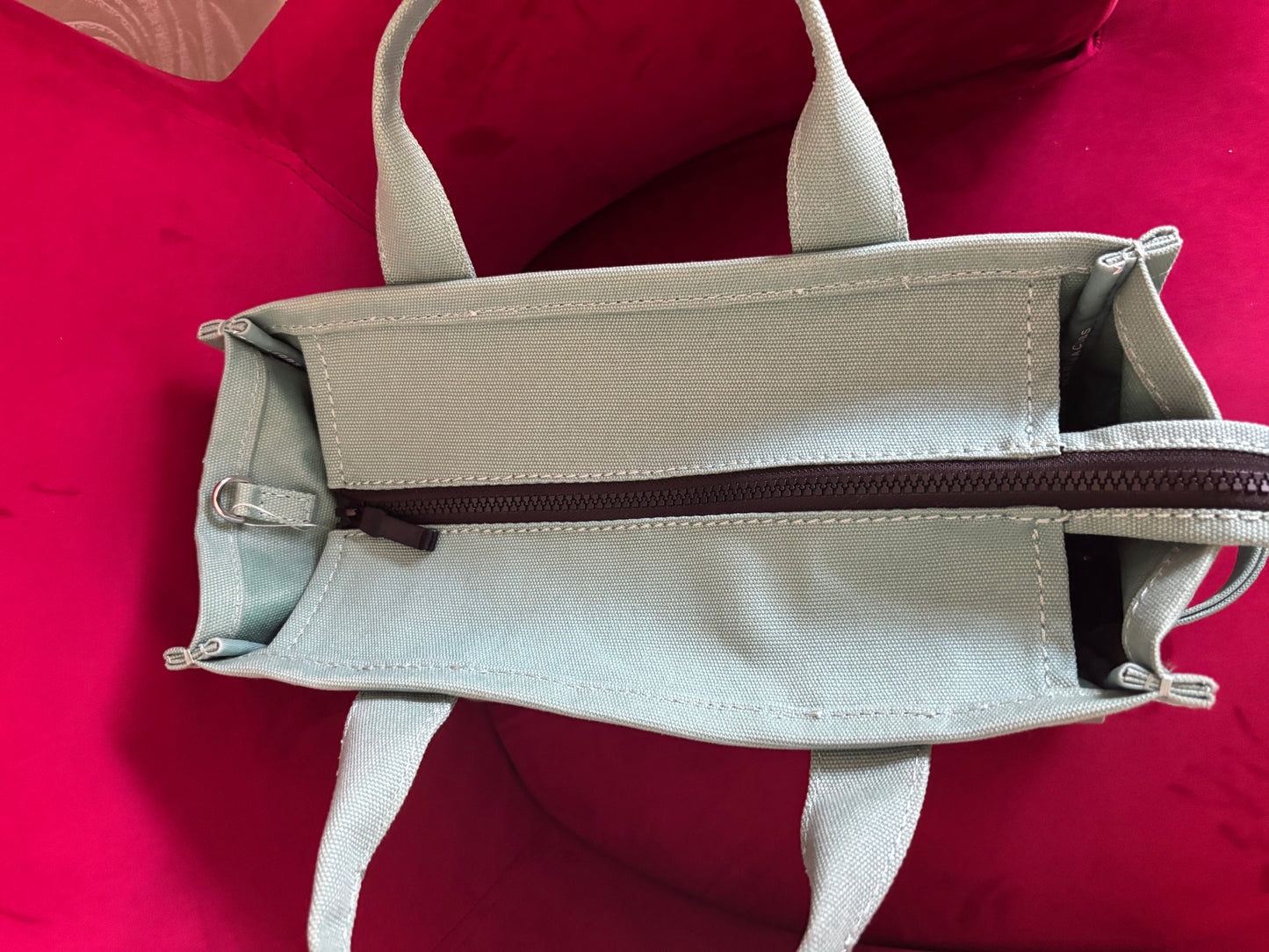 Marc Jacobs The Medium Tote Bag -New Not Used