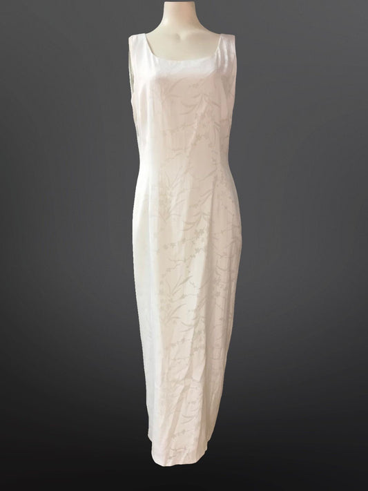 Mona Lisa White Dress - Size -14 - New No tags