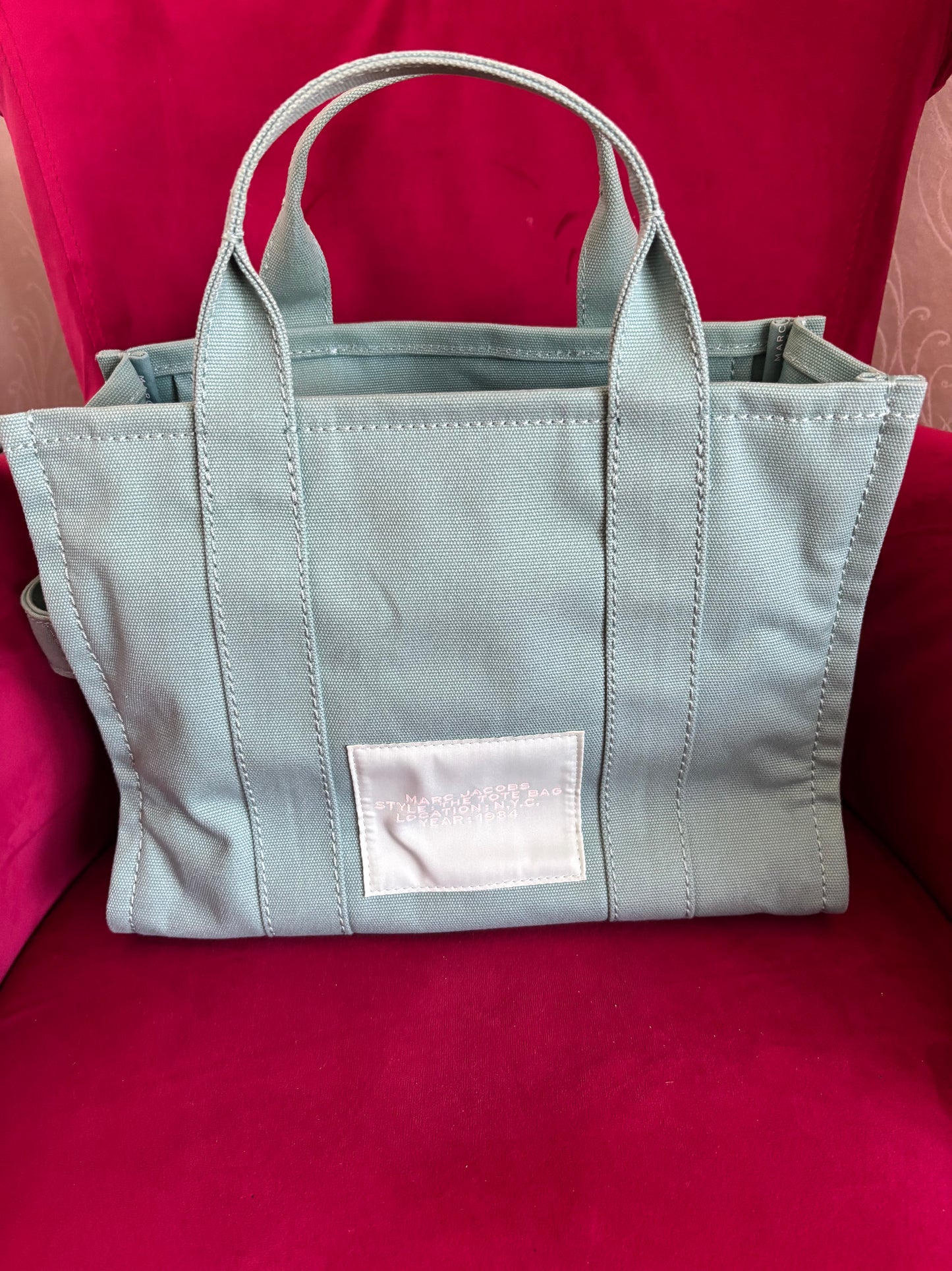 Marc Jacobs The Medium Tote Bag -New Not Used
