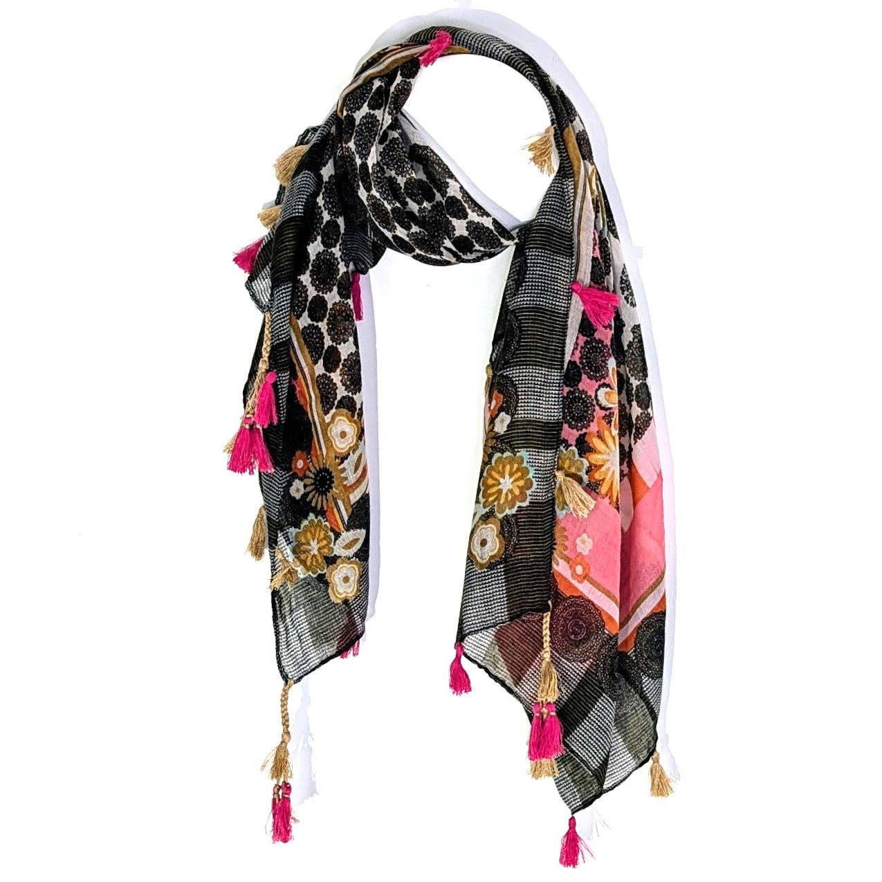 Circle and Flower Print Scarf With Tassels - New