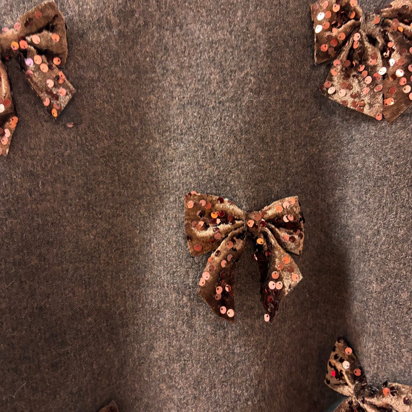 Sequin Bow Applique Jumper - New