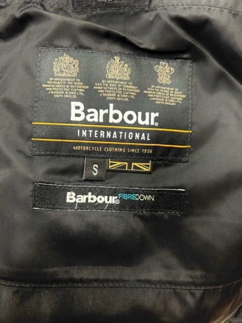 Barbour Women's Puffer Hooded Jacket - Size - S - Preloved