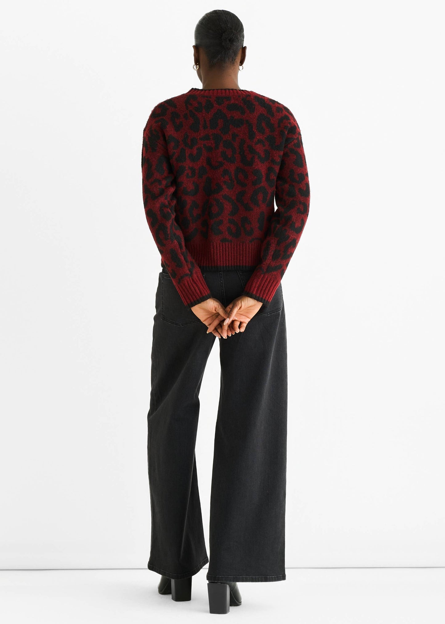 Burgundy Contrast Piping Animal Knit Jumper