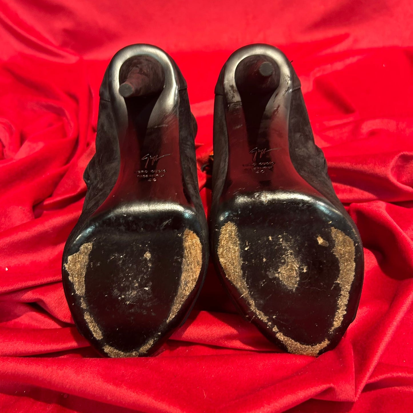 Giuseppe Zanotti Black Suede Heels With Gold Studs - Size UK 7 - Preloved